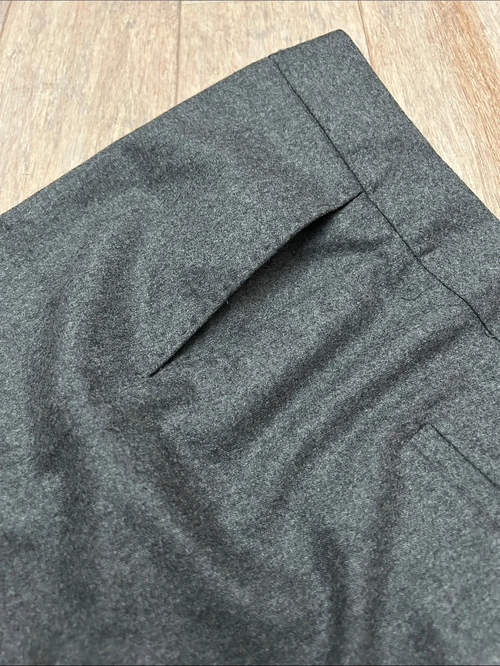 VTG J. Crew Dark Charcoal Wool Tailored Bermuda Shorts size 6 city fit